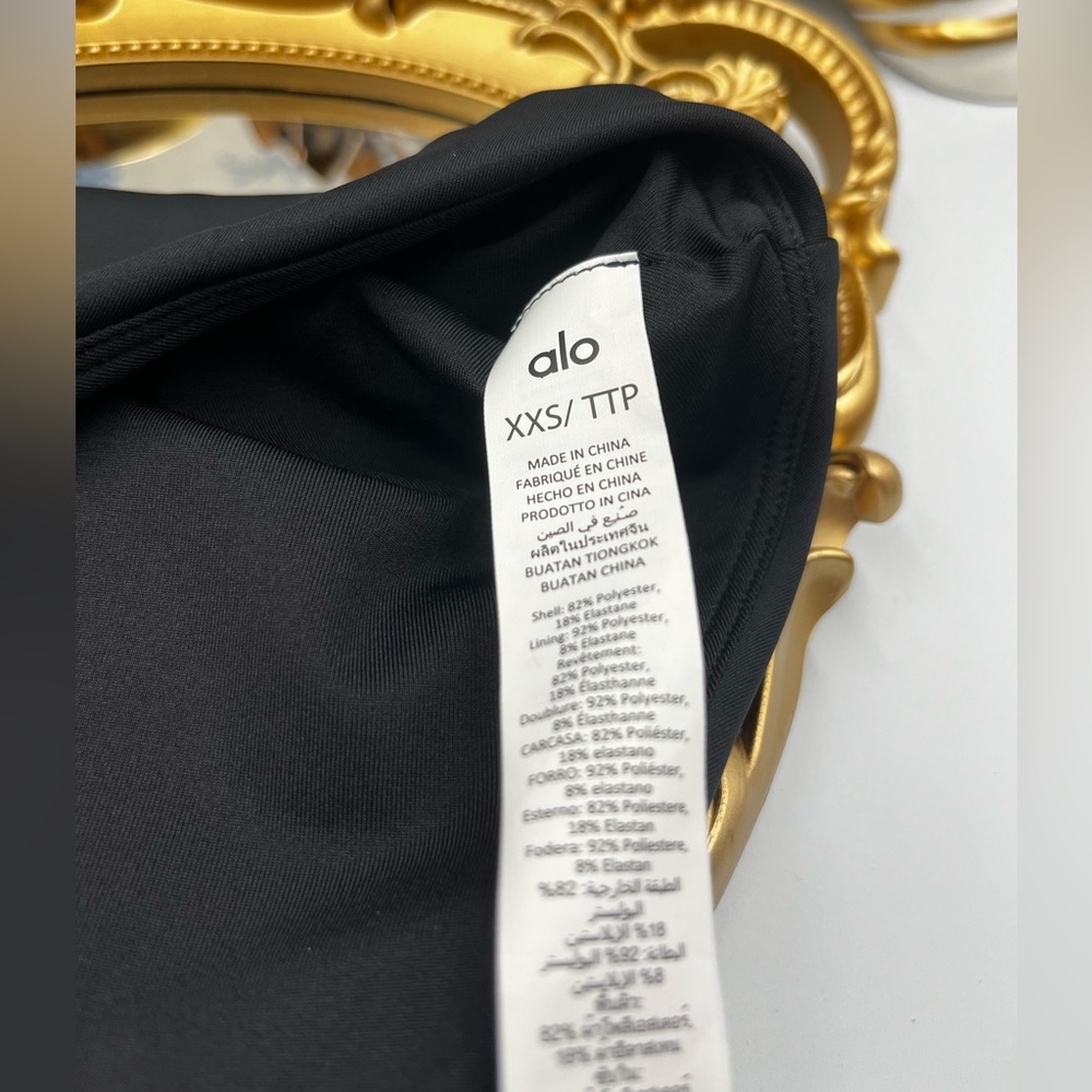 🆕 ALO YOGA 🧿 Airlift Plie Bodysuit Black - Size XXS - BNWOT - Picture 13 of 14